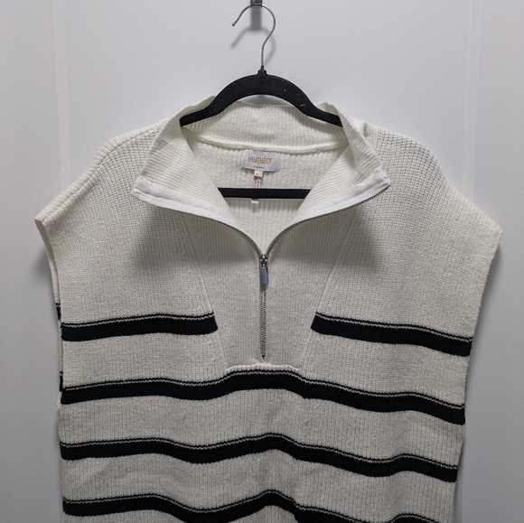 Laundry Zip Vest - Picture 3 of 4